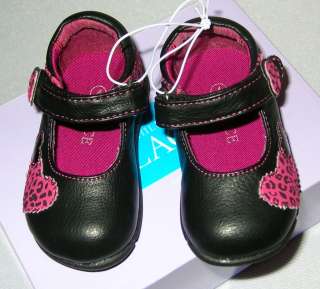 New girls CHILDRENS PLACE Mary Jane shoes Size 4  