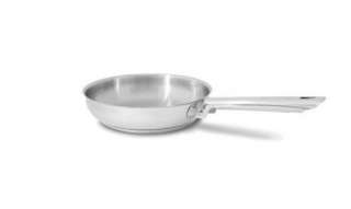 This fry pan has sloped sides, and is the perfect size for making an 