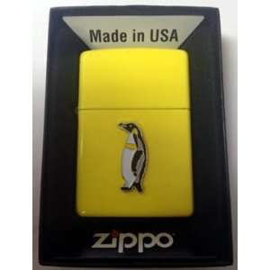  Zippo Custom Lighter   Animal   Bird Pins   Penguin Emblem 