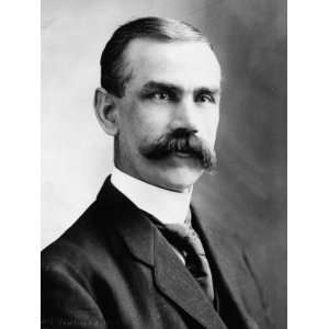  1909 photo Senator Reed Smoot, head and shoulders portrait 