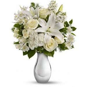  Telefloras Shimmering White Bouquet