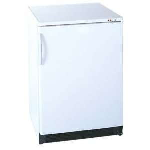  24 Built in Undercounter Freezer with 3 Removable Storage Baskets 