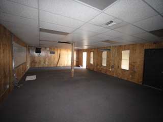 24 x 40 Portable Building By Spectrum, Carpeting, Ceiling Panels Good 