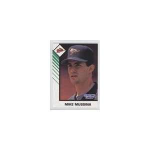  1993 Kenner Starting Lineup Cards #26   Mike Mussina 
