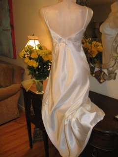   JONQUIL Bride  Bias Satin Gown Negligee Set $489  
